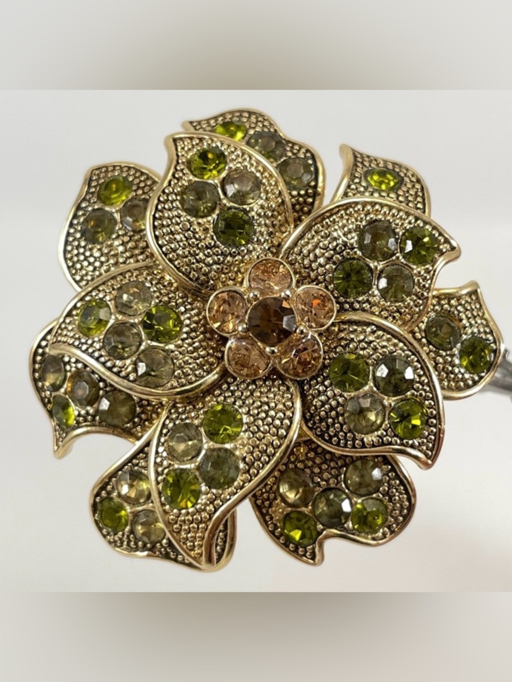 Vintage 1970s Contemporary Style Liz Claiborne Diamante Floral Pin Brooch